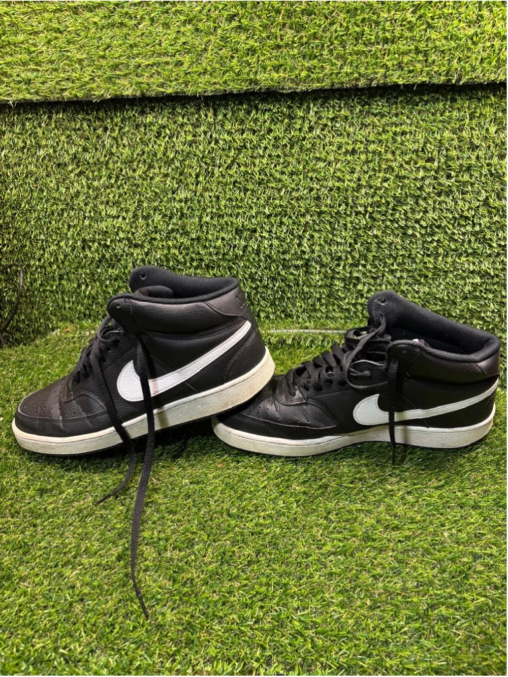 Men's Nike Court Vision Mid Sneakers Black White Size 10 #E122